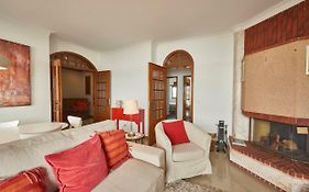 Cascais Handsome Apartment